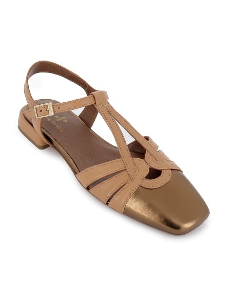 Zapato vestir piel multitiras y tacon bajo mujer marron