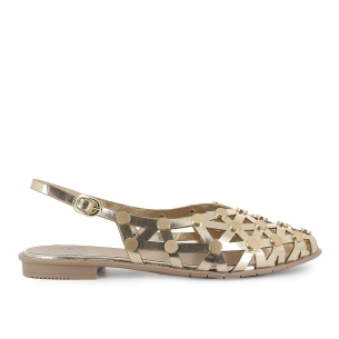 Sandalia piel con remaches y calados hebilla talon mujer dorada