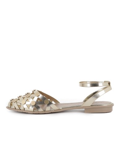 Sandalia piel con remaches y calados tacon bajo mujer dorado