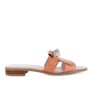 Sandalia destalonada broche central tira para mujer naranja