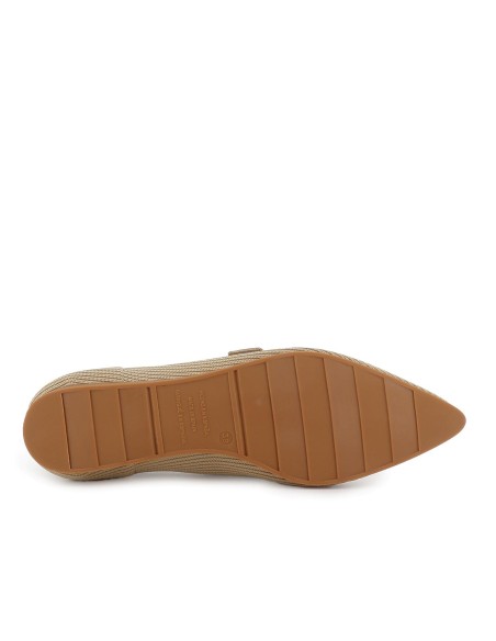 Zapato correa licra y hebilla cuña baja comoda mujer beige