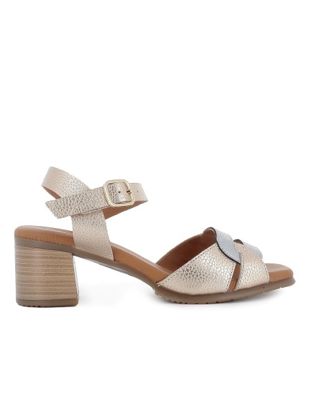 Sandalia piel grabada diseño hebilla mujer dorado