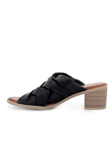 Zueco piel suave multitiras y tacon comodo mujer negro