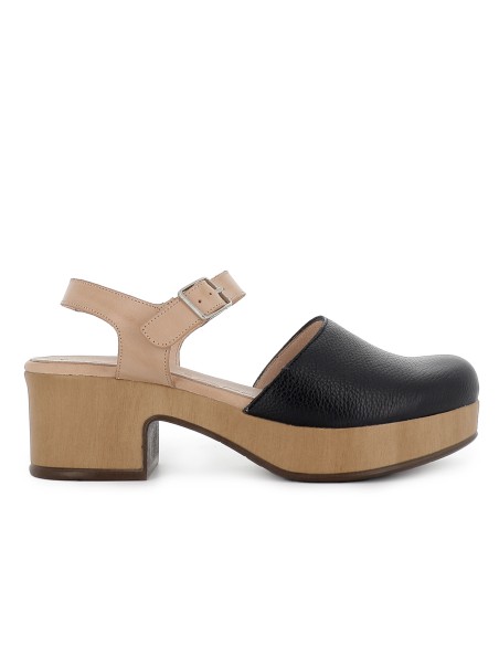 Zapato con correa en piel y plataforma negro mujer