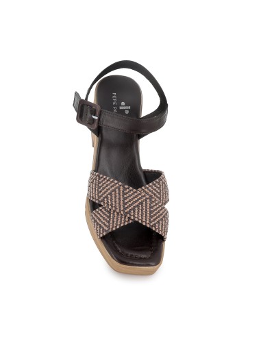 Sandalia piel y tiras con hebilla mujer marron