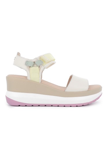 Sandalia piel vegana y textil con velcro plataforma mujer beige