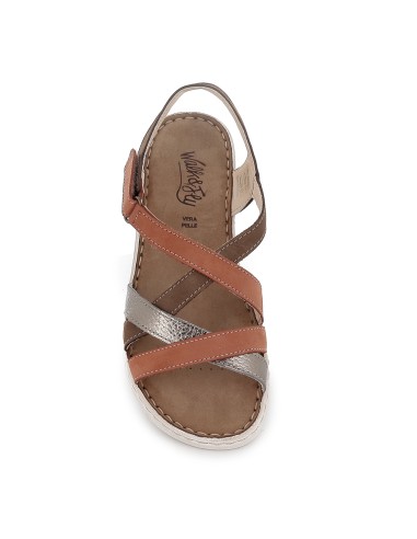 Sandalia piel tiras cruzadas y cuña baja velcro mujer marron