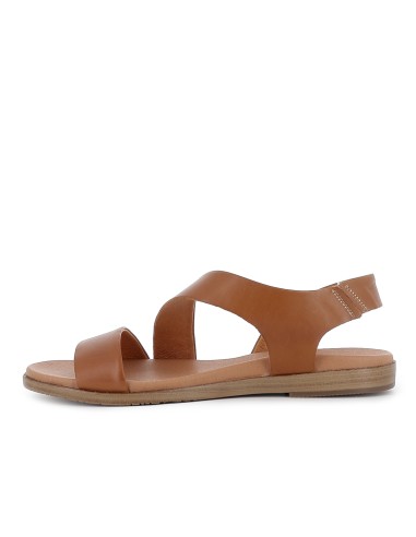 Sandalia piel con cuña baja diseño tiras mujer brandy