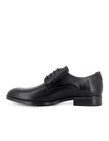 Zapato piel cordones costuras elegante hombre negro