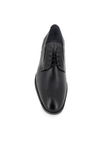 Zapato piel cordones costuras elegante hombre negro