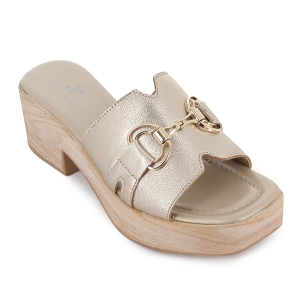 Zueco piel hebilla tacon ligero y plantilla comoda mujer dorado 2