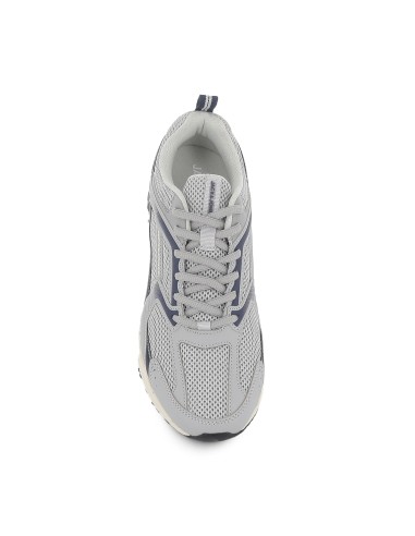 Deportiva de nylon estilo retro con degradado hombre blanco