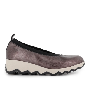 Bailarina piel con corte en V elasticos y cuña mujer plateado