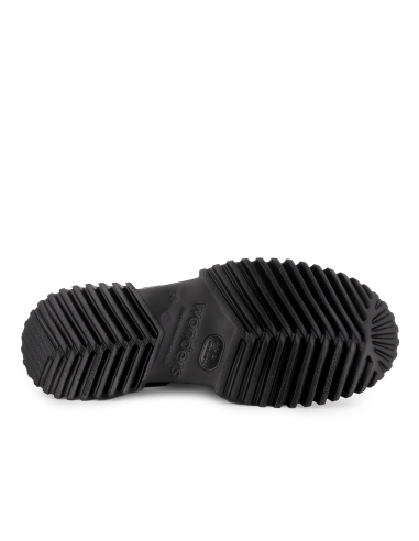 Zapato blucher piel charol con cordones y piso light mujer negro