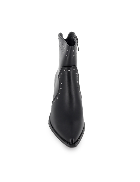 Botin tejano tachas punta fina tacon cubano mujer negro