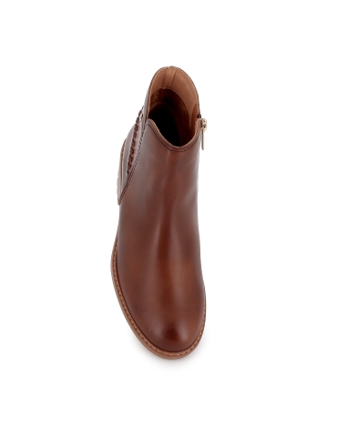 Botin piel corte irregular con cremallera tacon bajo mujer cuero