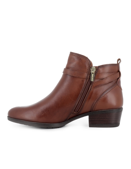 Botin piel corte irregular y hebilla tacon bajo mujer cuero