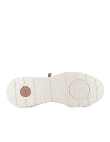 Deportivo nylon y piel cuña con cremallera y cordones mujer beige