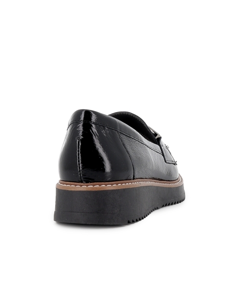 Mocasin charol hebilla metal y cuña planta acolchada mujer negro