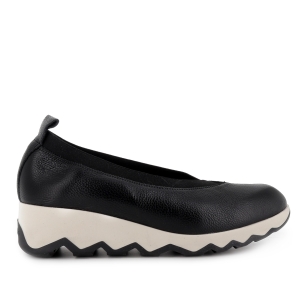 Bailarina piel con corte en V elasticos y cuña mujer negro