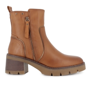 Bota piel lisa con tachas piso track y cremallera mujer camel