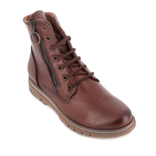 Bota militar piel tachas y cremallera suela plana mujer cuero 2