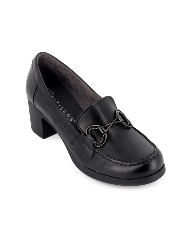 Mocasin piel napa tacon medio hebilla metal mujer negro