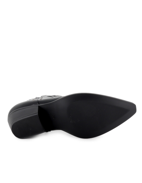 Botin tejano con abertura y tacon bajo con tachas mujer negro