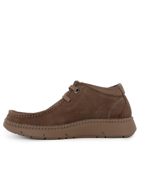 Wallabi piel cuero y cordones suela ligera hombre beige