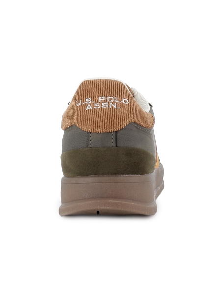 Deportivas contraste cordones y suela caramelo hombre verde