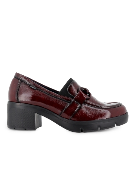 Mocasin piel cuero antifaz y hebilla tacon mujer rojo
